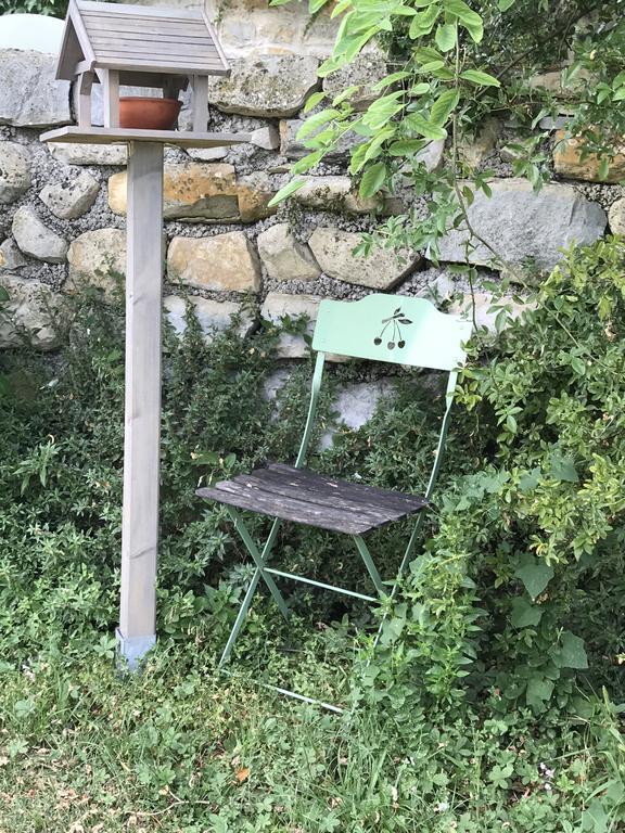 Domaine De La Manse Hotel Villeneuve de Berg Bagian luar foto
