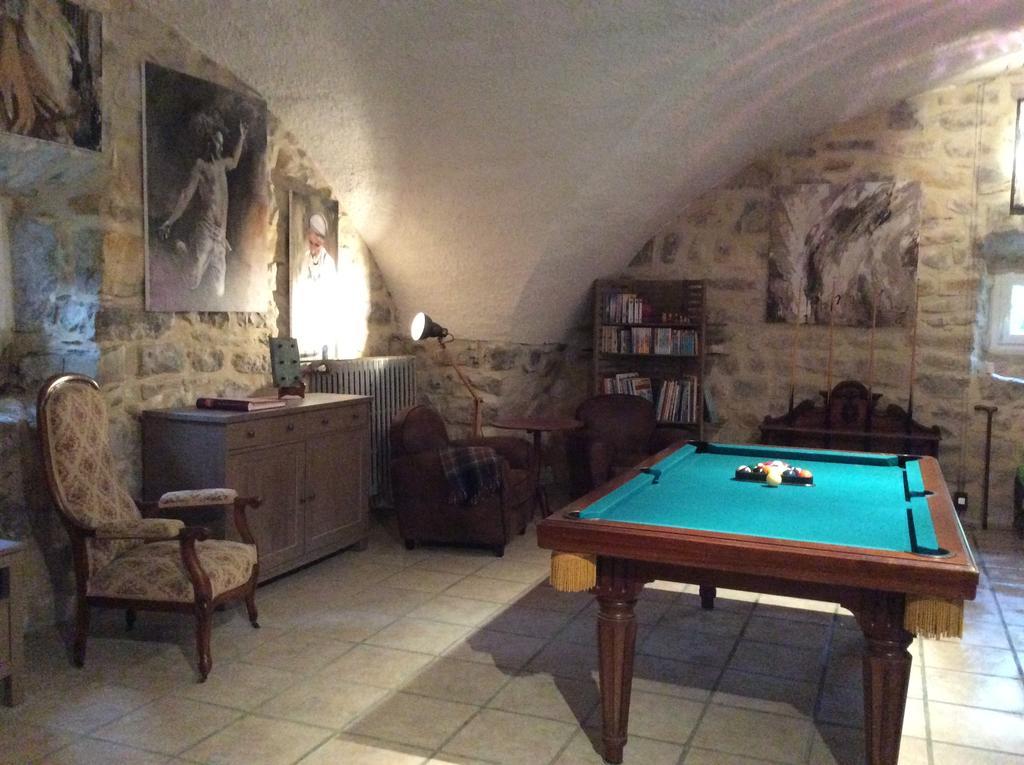 Domaine De La Manse Hotel Villeneuve de Berg Bagian luar foto